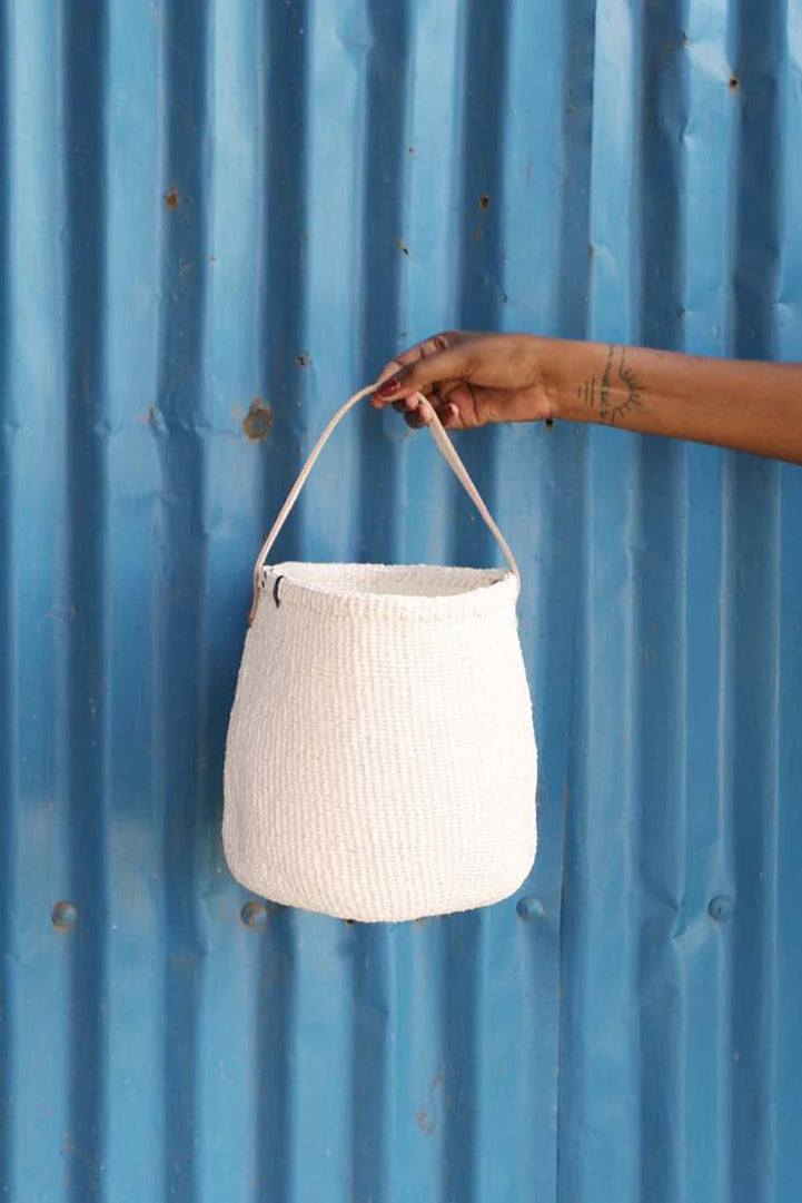 Mifuko Kiondo Small Basket w/Handle White