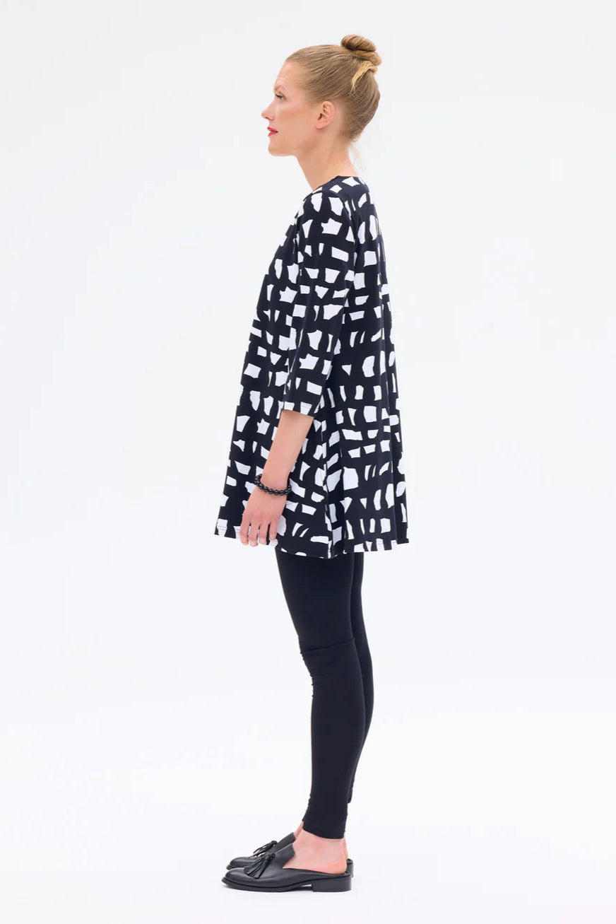 Ratia Pisara Block Tunic Black/White