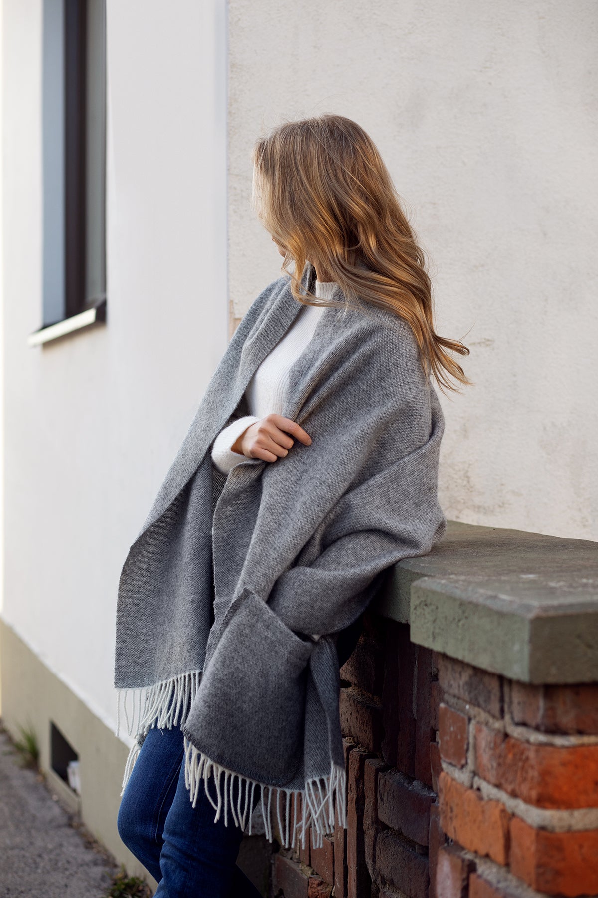 Lapuan Kankurit Arvo Pocket Shawl White/Melange Grey