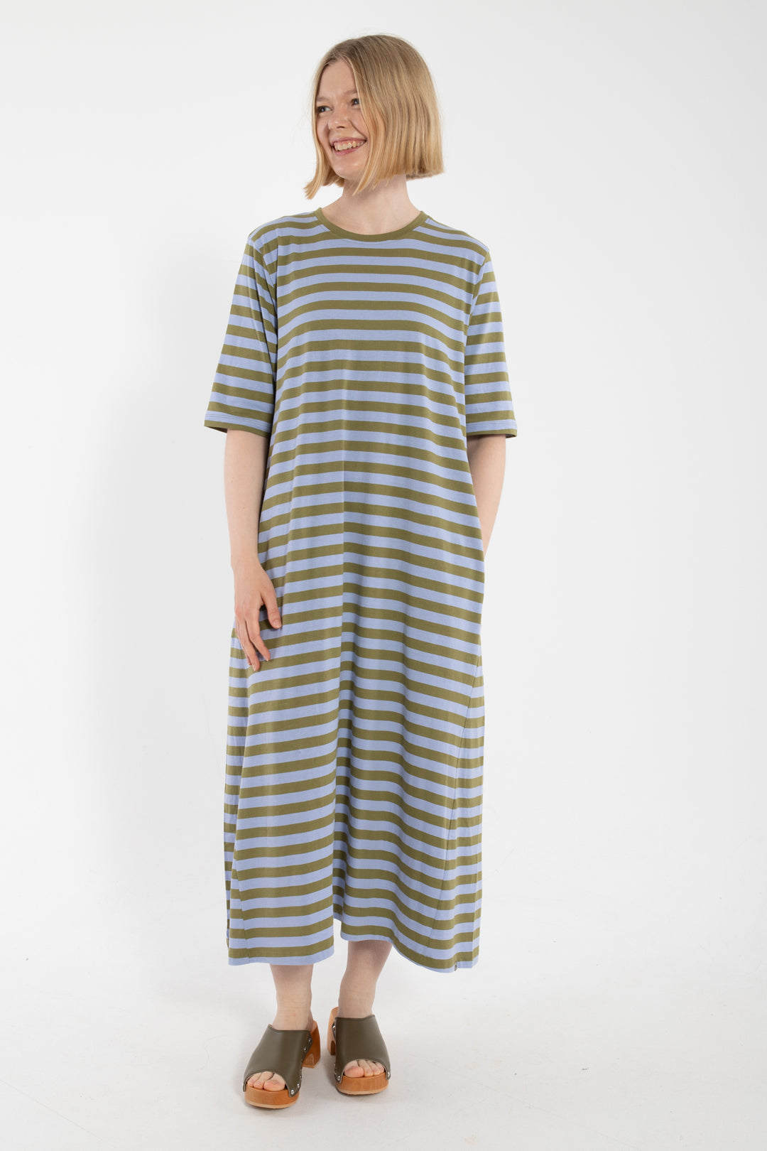 Danefæ København Danebasic Good News Dress Olive