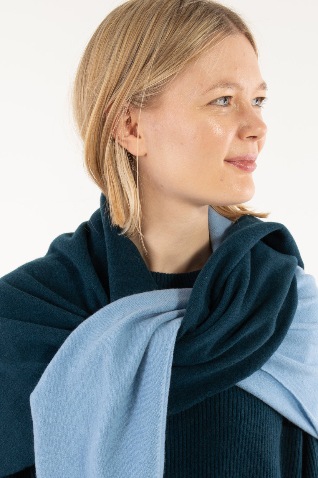 Danefæ København Danefireplace Wool Shawl Slate
