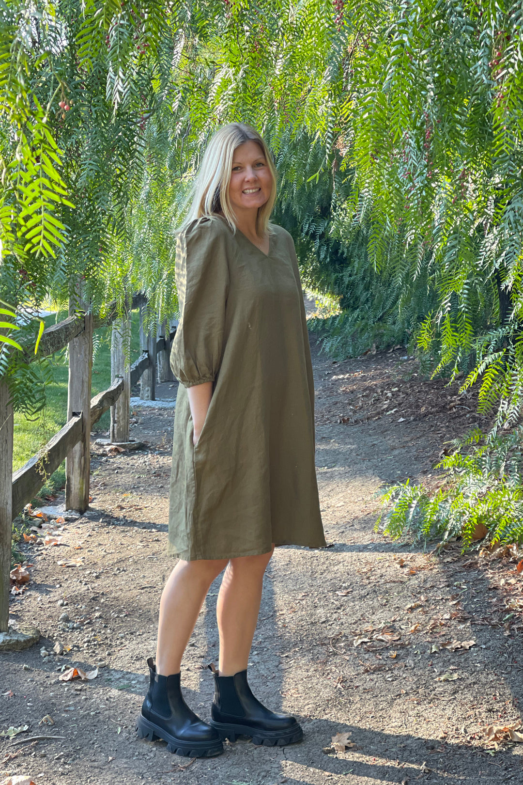 Piironki Helsinki Linen Saara Olive Dress