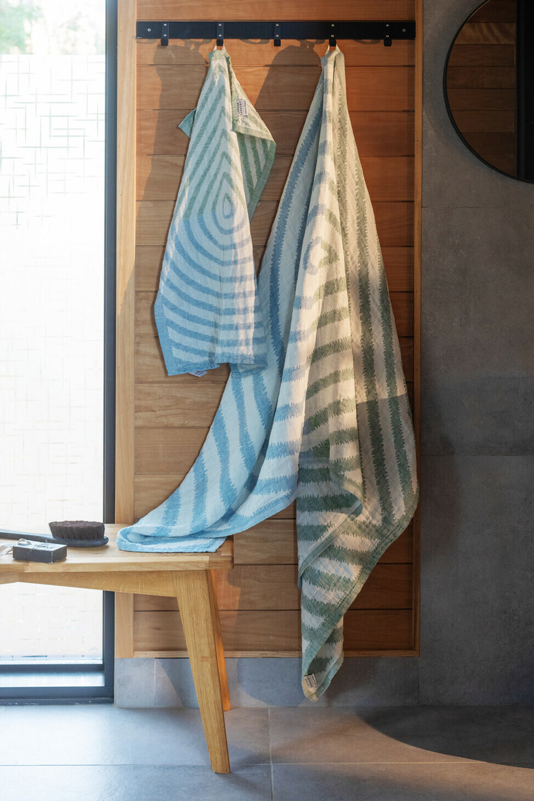 Lapuan Kankurit Metsälampi Bath Sheet