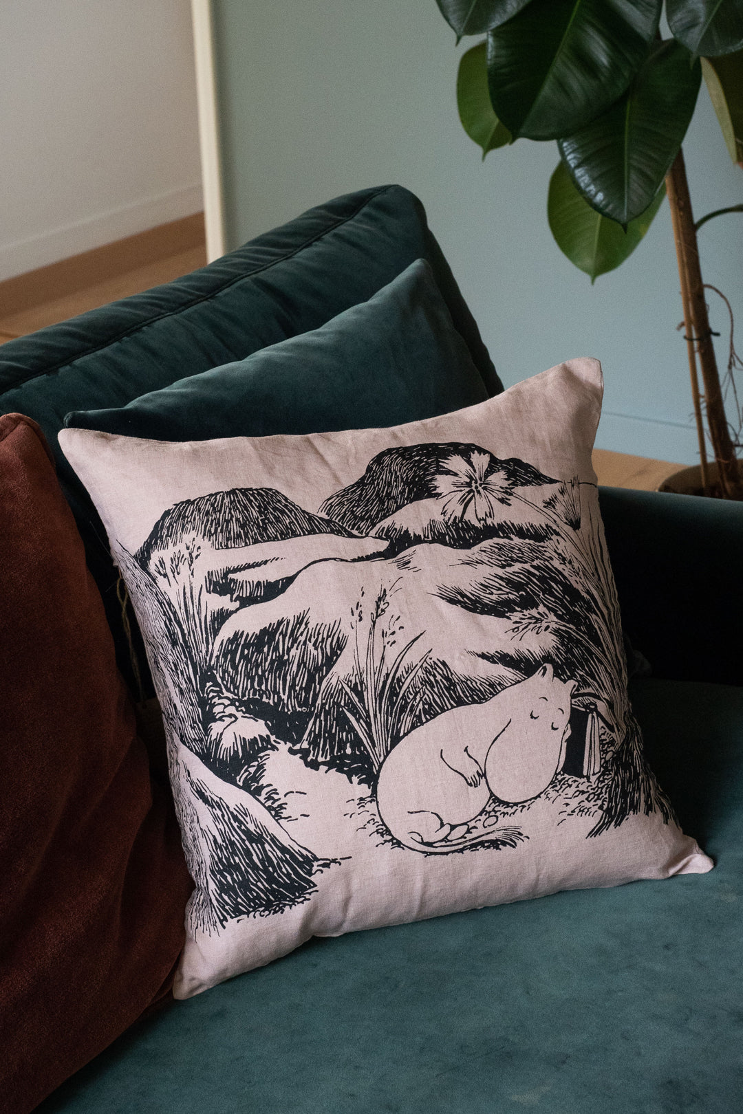 Piironki Helsinki Moomin Linen Cushion Snooze