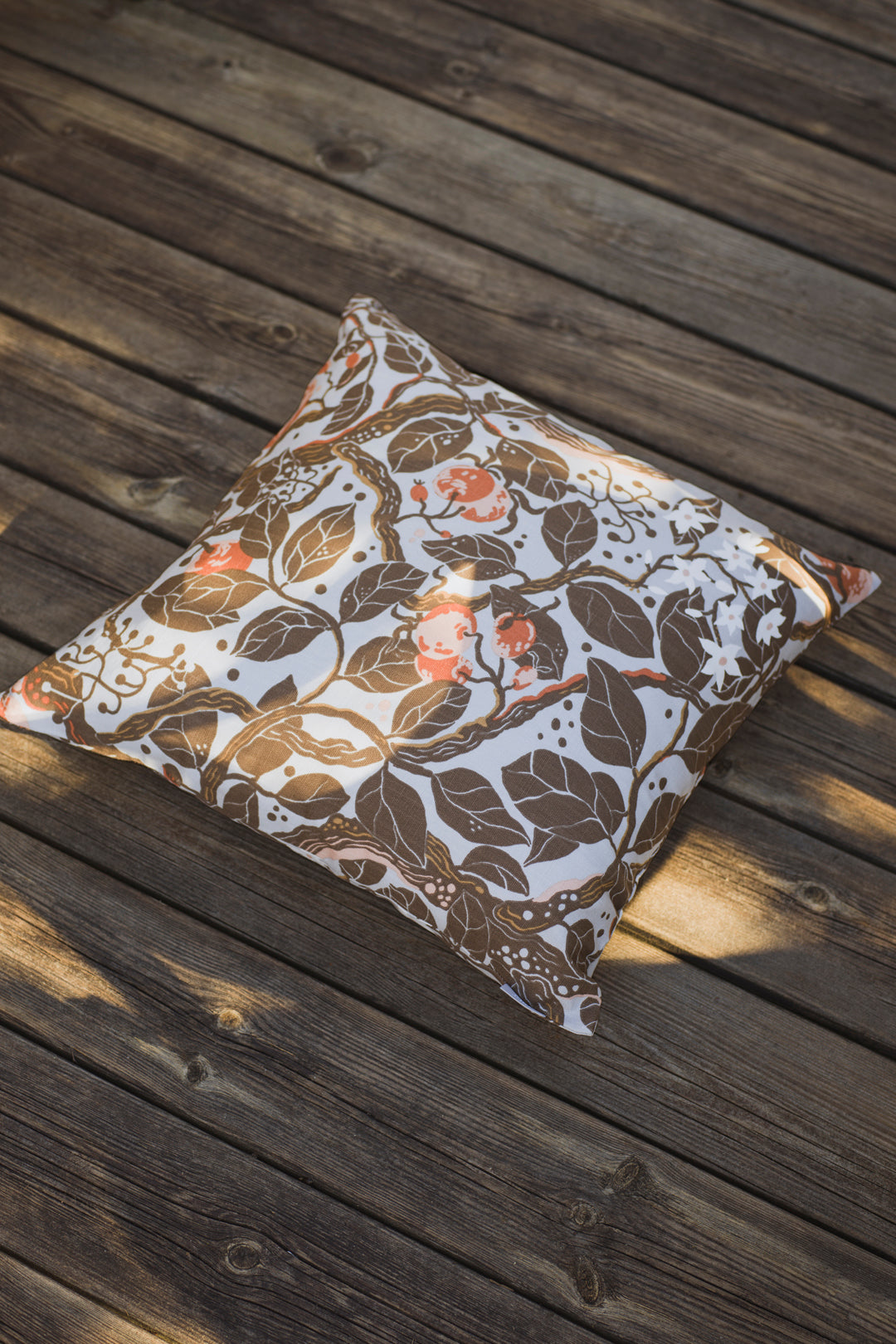 Spira of Sweden Vindla Brown Pillow Cover