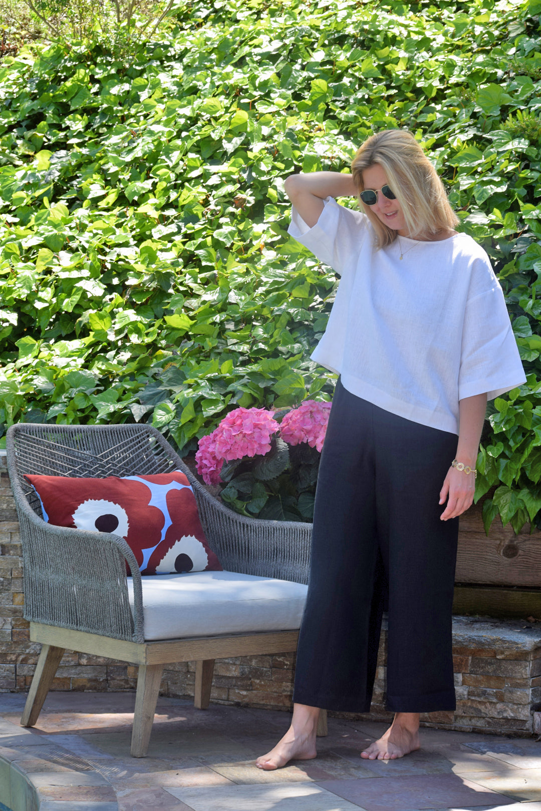 Ratia Minttu Black Wide Leg Cropped Linen Pants