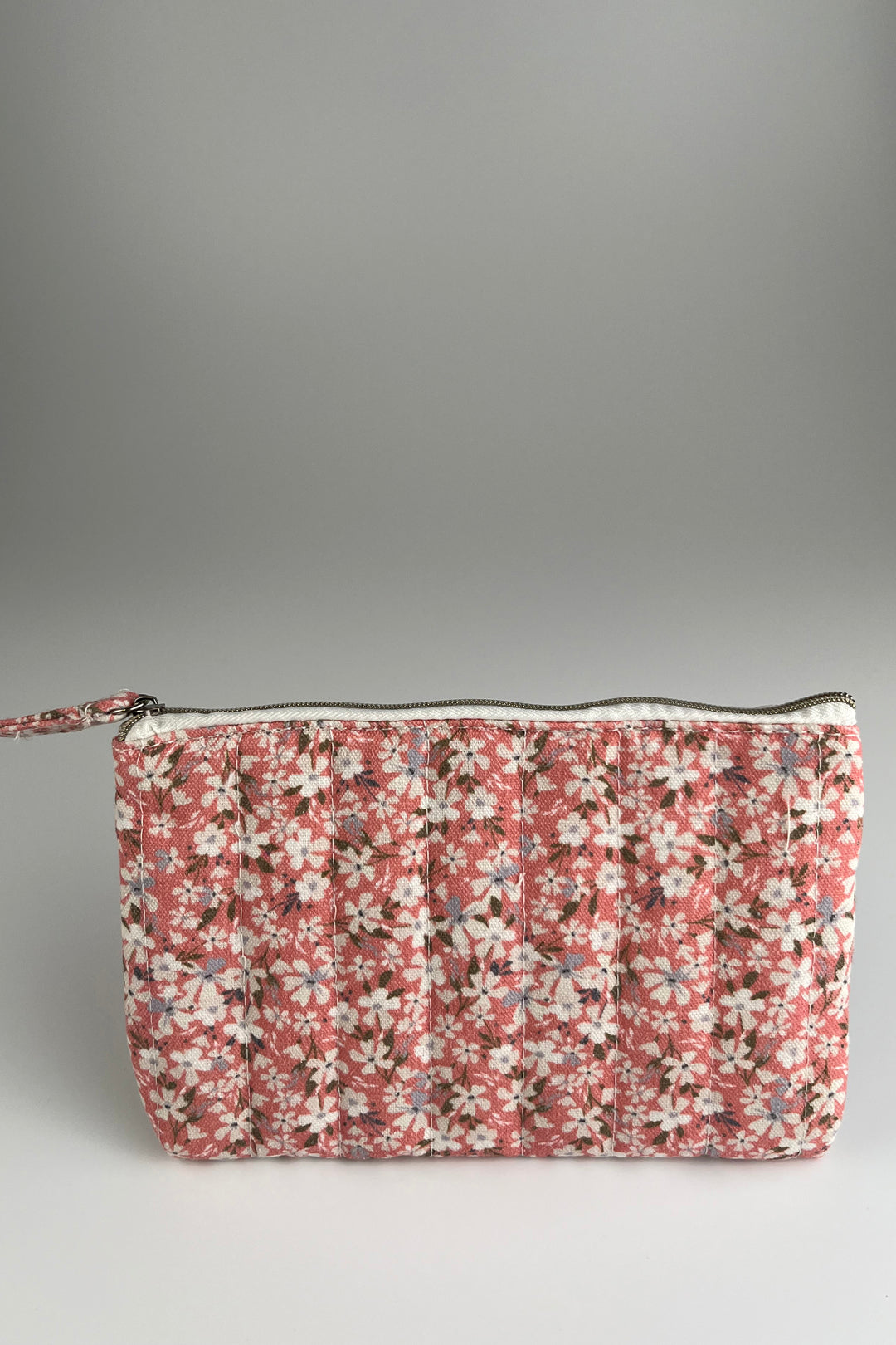 Piironki Helsinki Daisy Red Pouch