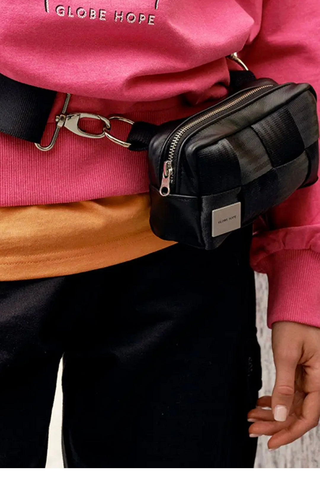 Globe Hope Sahara Black Bag