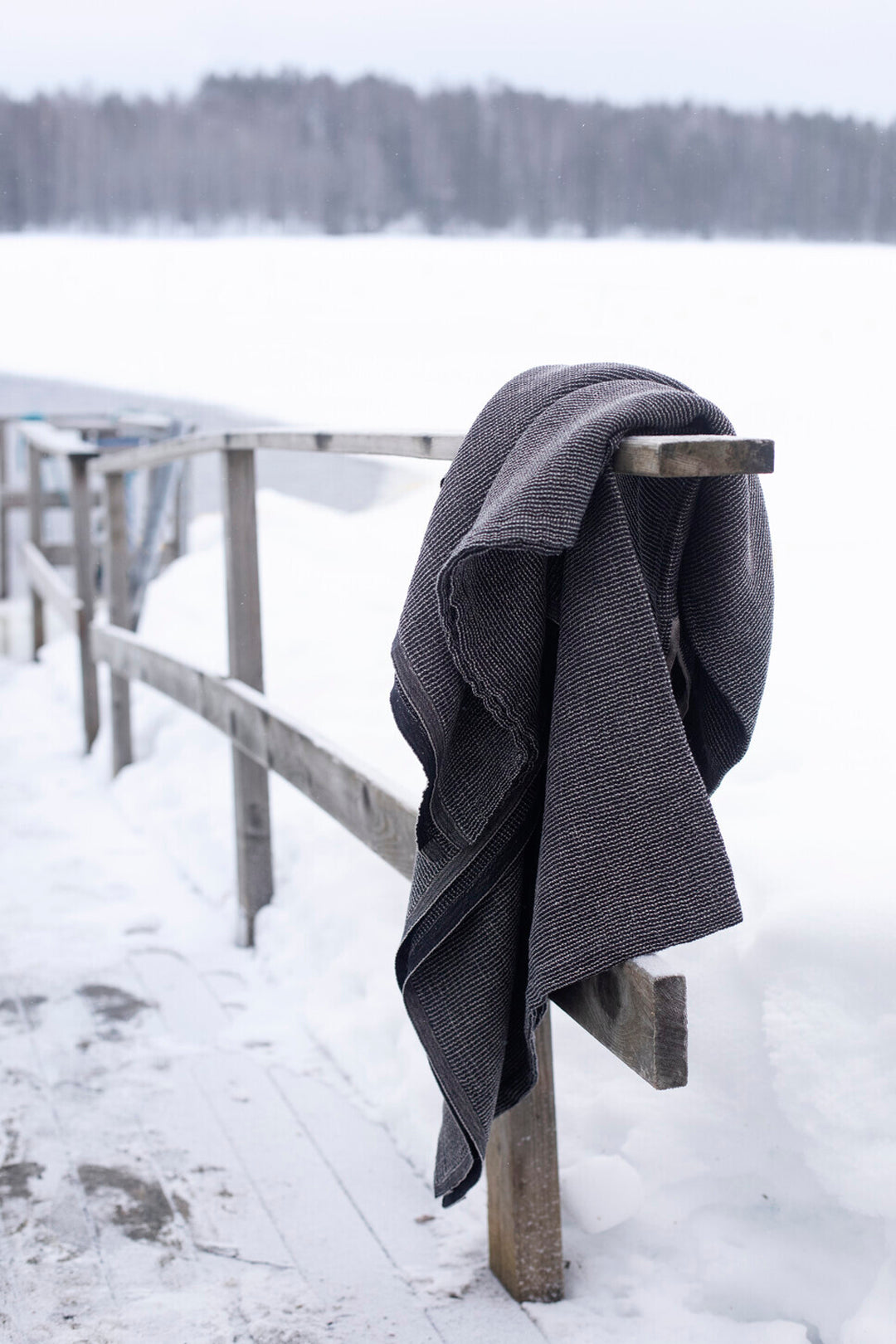 Lapuan Kankurit Terva Black Poncho