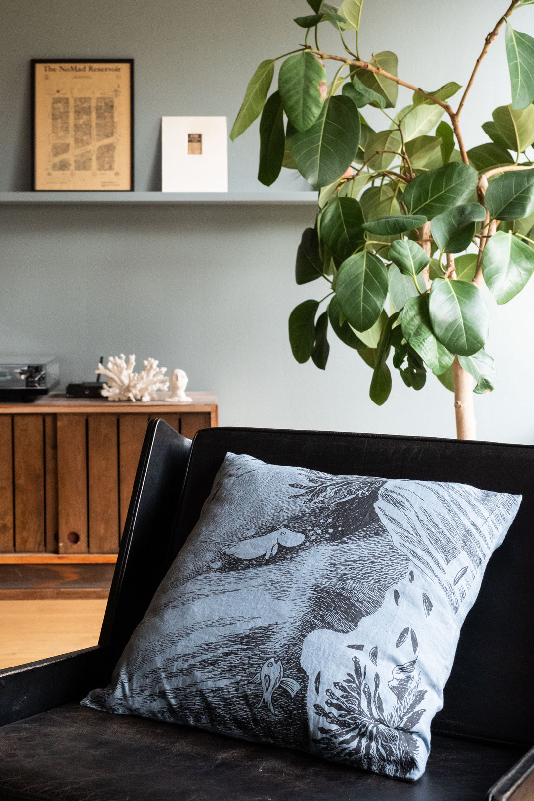 Piironki Helsinki Moomin Linen Cushion Underwater World