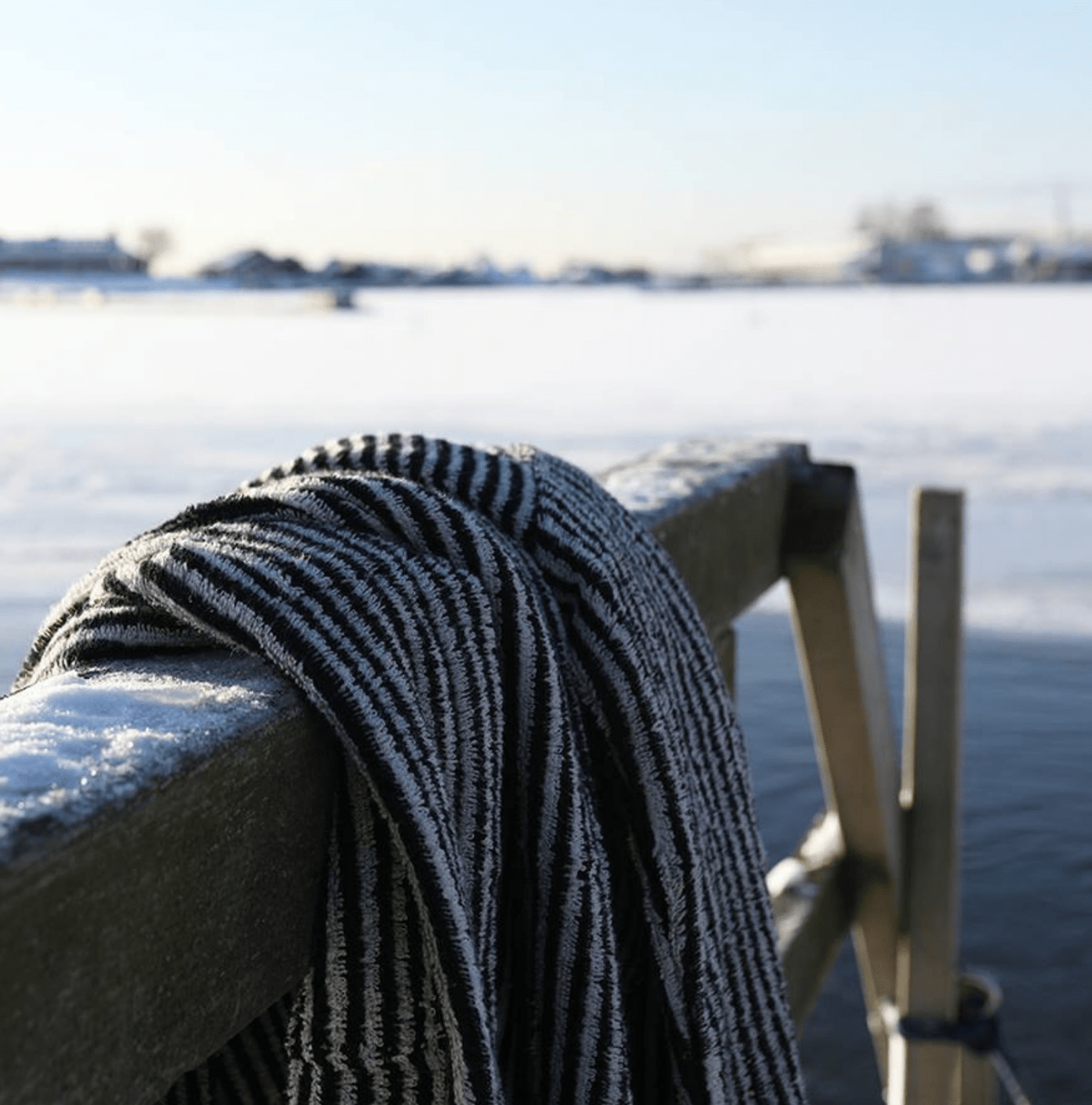 Ratia Unisex Stripe Bathrobe Black/Sand