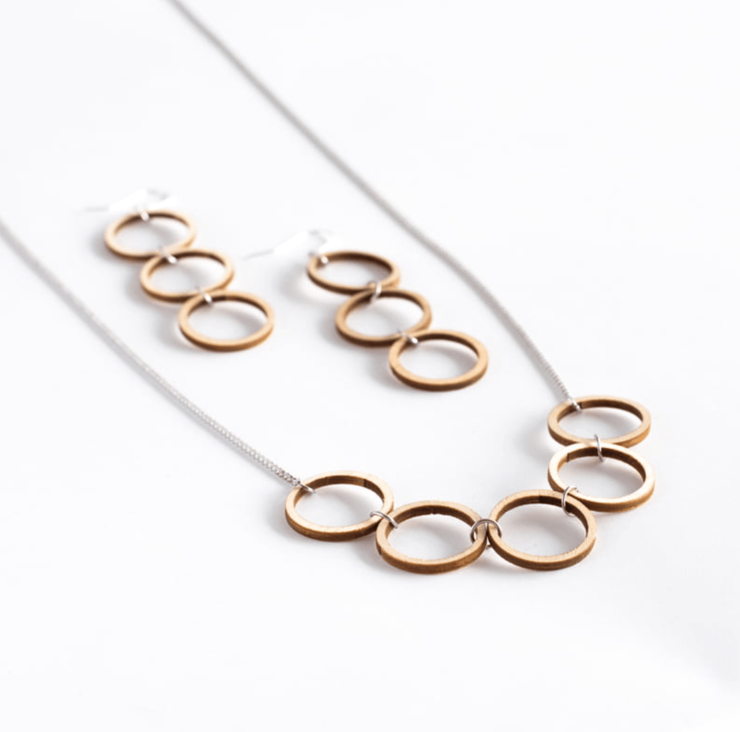 Valona Luna 3 Earrings Wood