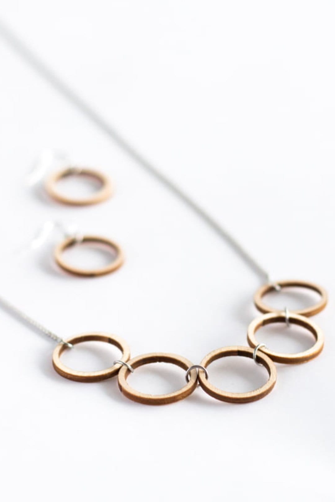 Valona Luna Wood Necklace