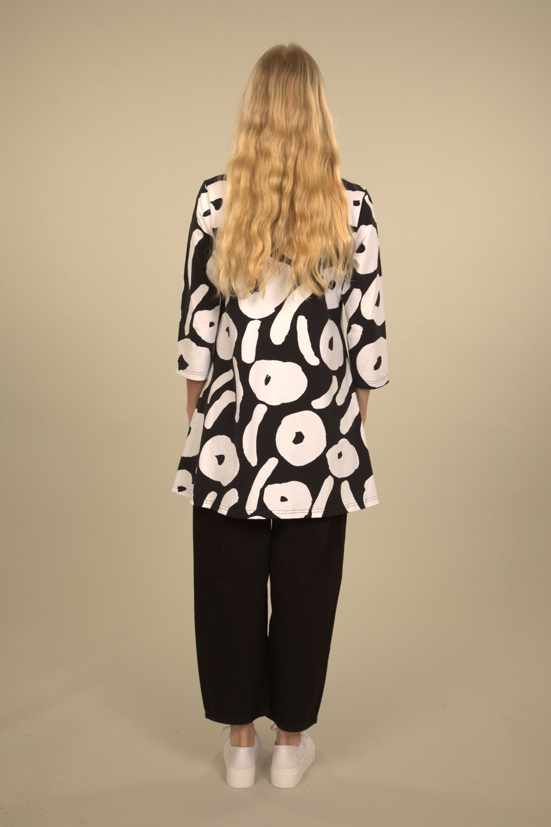 Ratia Pisara Nuppunen Black/White Tunic