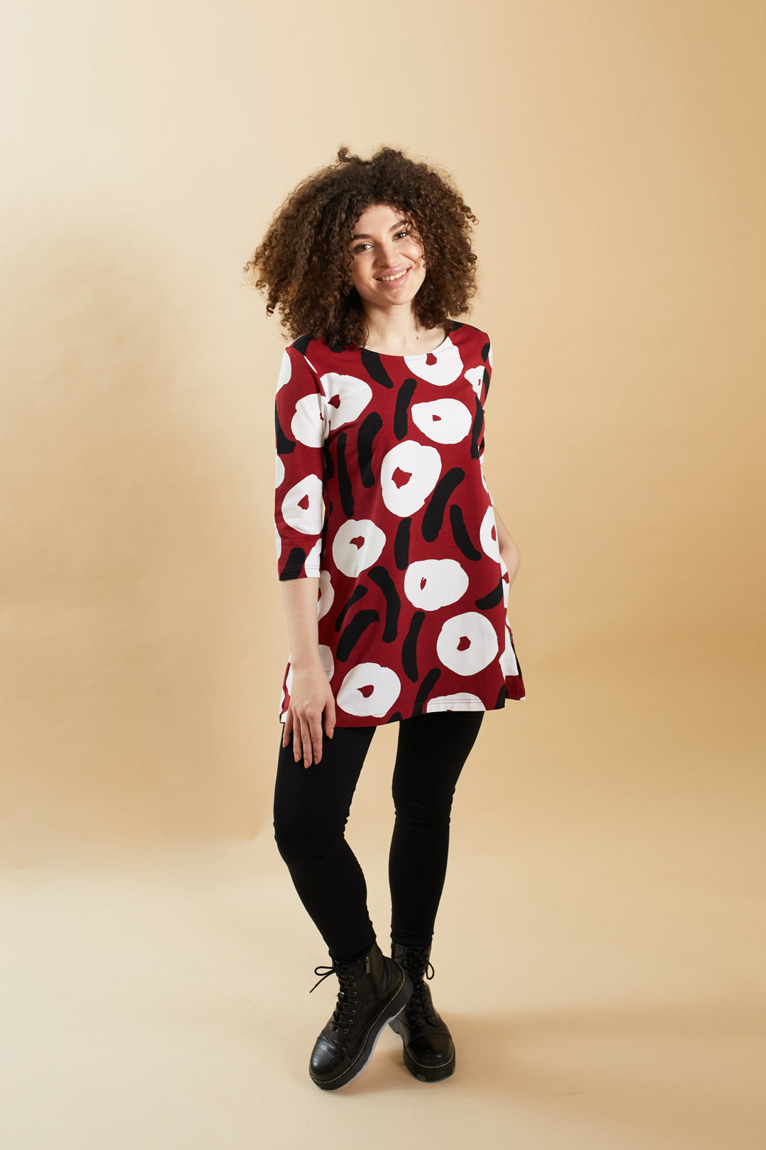 Ratia Pisara Nuppunen Red Tunic