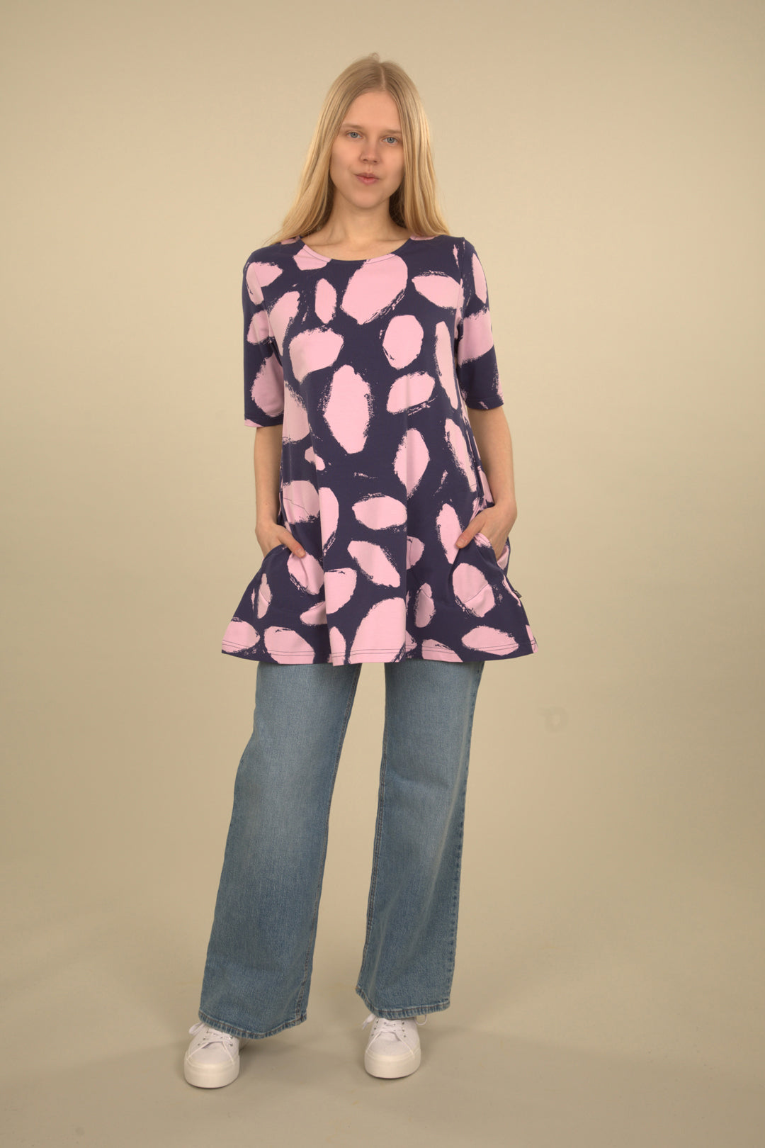 Ratia Pisara Papu Purple Tunic 2/3 Sleeves