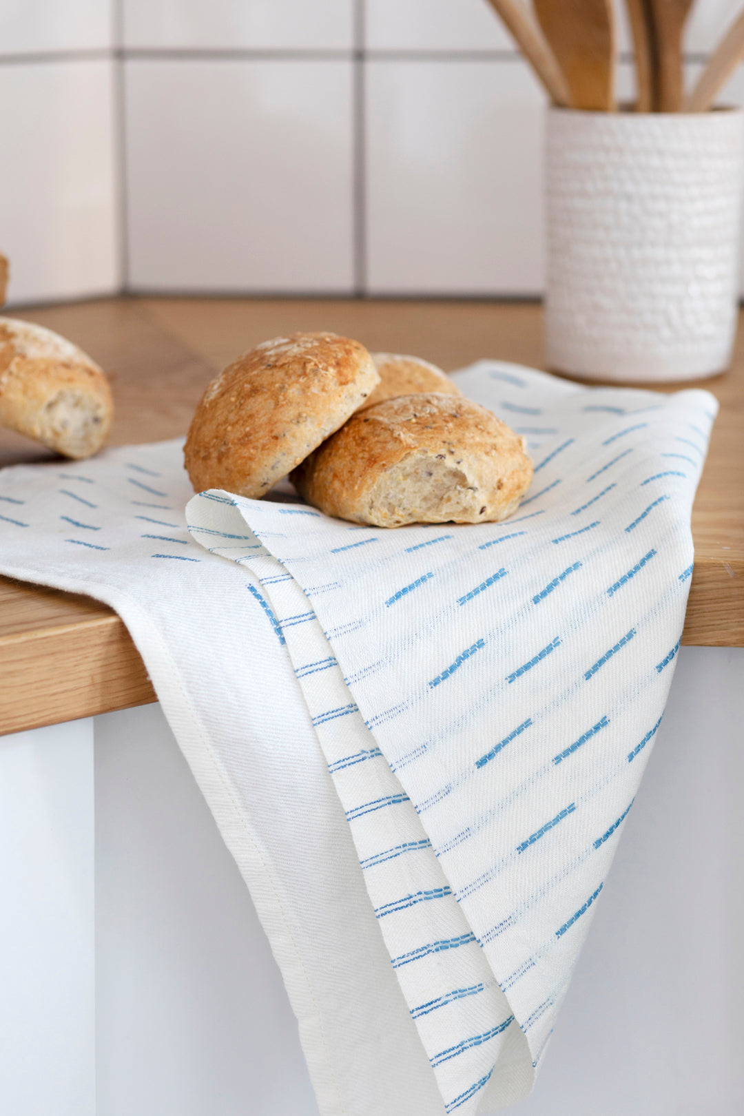 Lapuan Kankurit Paussi Rainy Blue Hand Towel