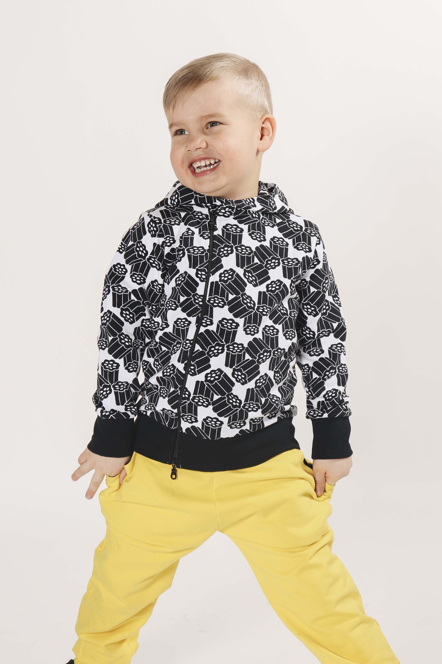 Pikkuset Licorice Hoodie - Nordic Labels