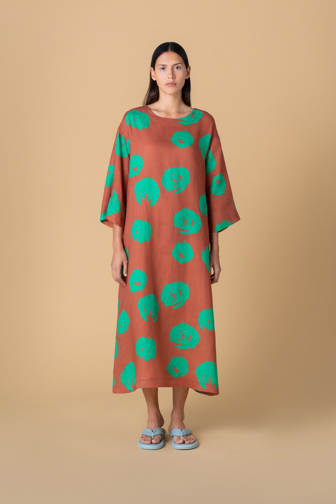 Ratia x Samu-Jussi Linen Ilmatar Pioni Green Dress
