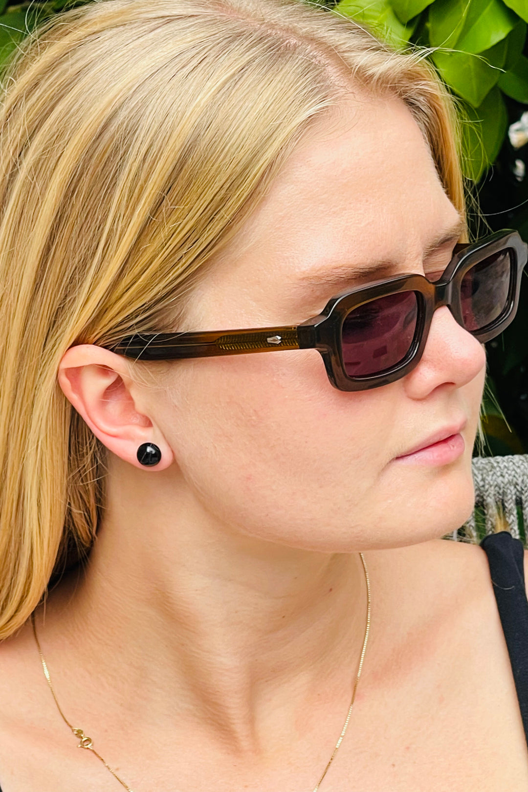 Lillan Helsinki Pom Pom Black Earrings