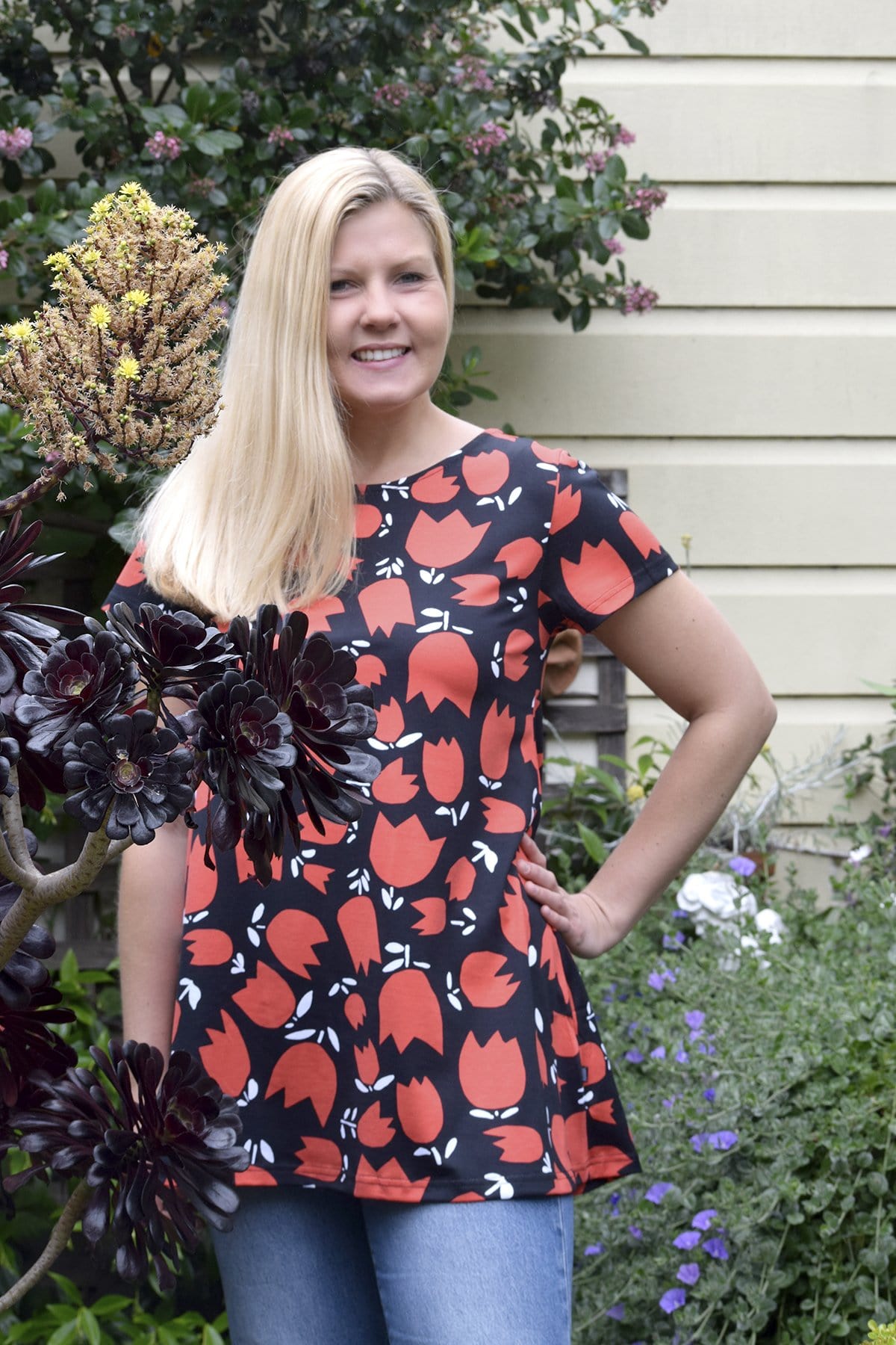 Ratia Pouta Tulips Tunic