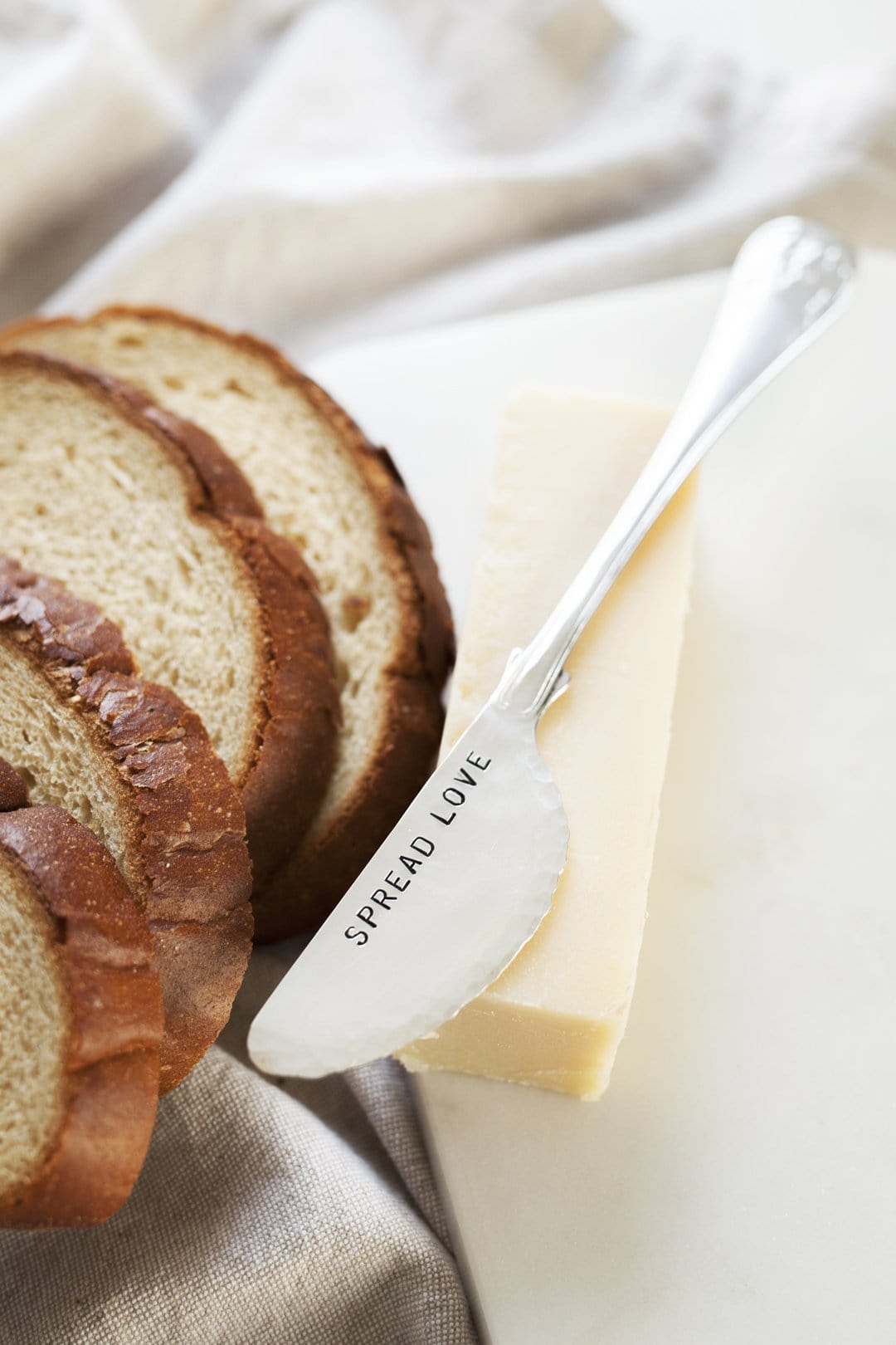 Beloved Brunou Spread Love Spreader Knife