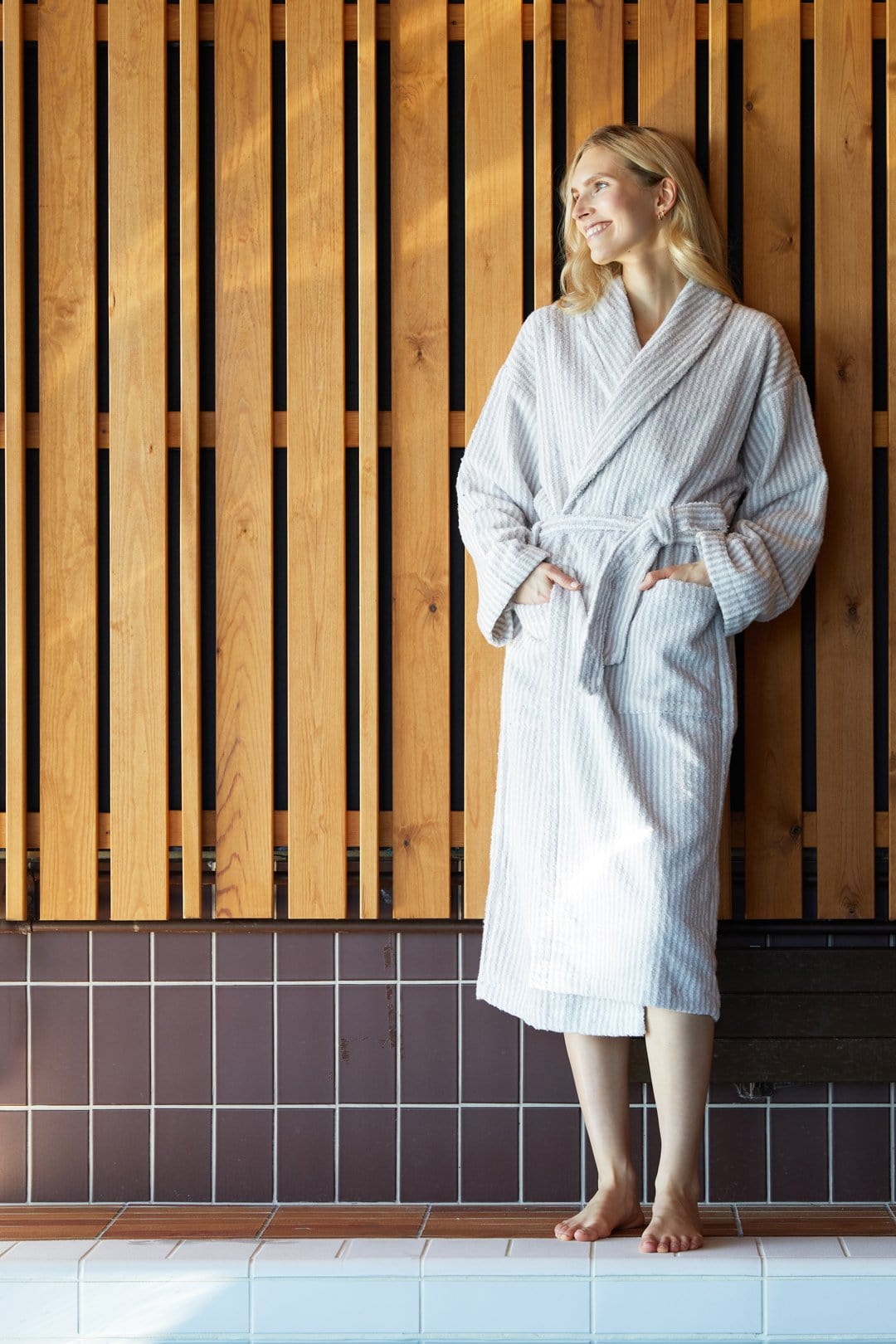 Ratia Unisex Stripe Bathrobe Grey/White