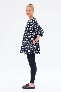 Ratia Pisara Block Tunic Black/White