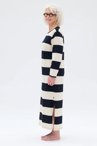 Ratia Fanni Black/Beige Wide Stripe Gown