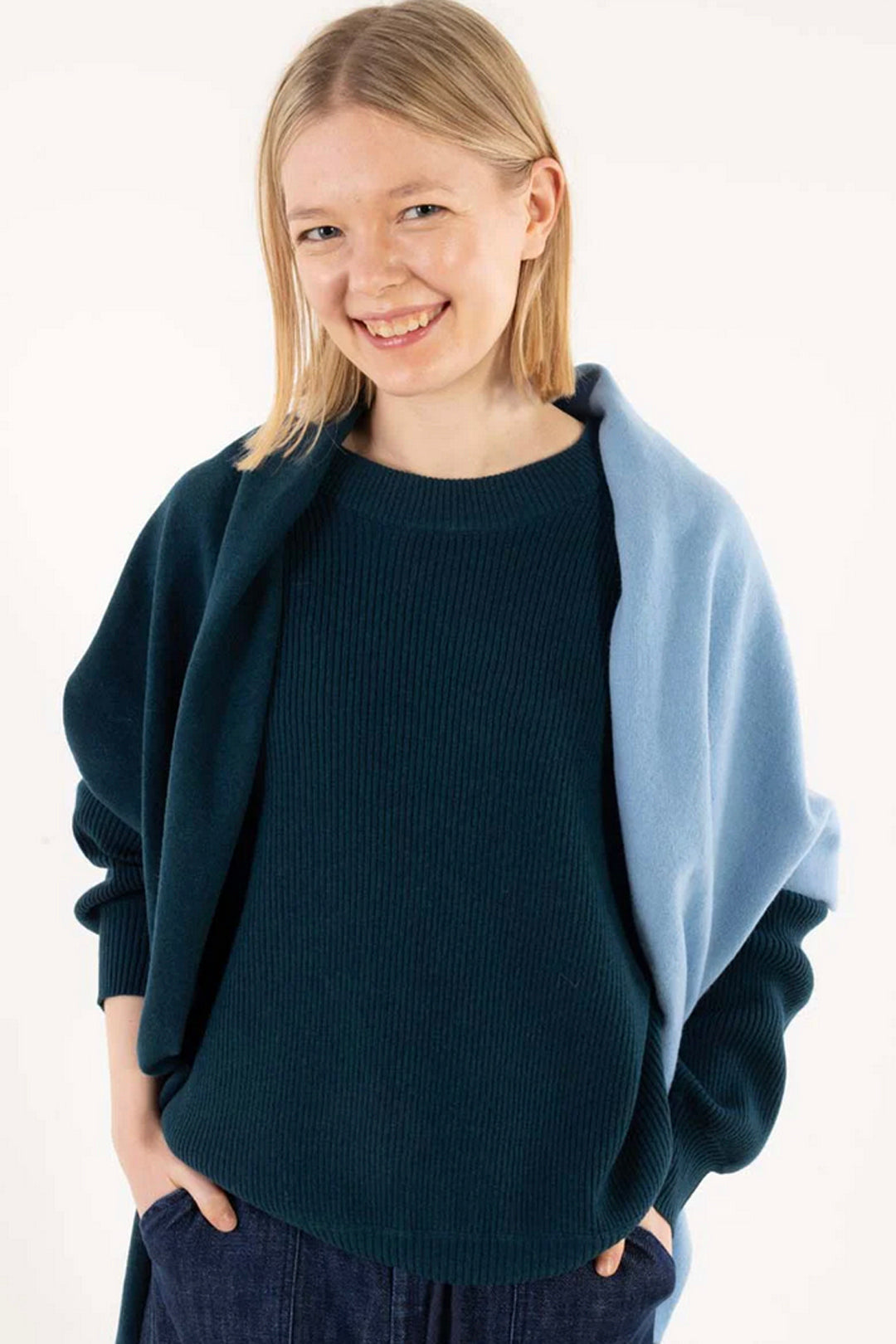Danefæ København Danefireplace Wool Shawl Slate