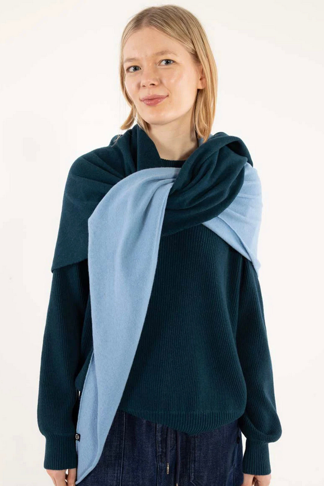 Danefæ København Danefireplace Wool Shawl Slate