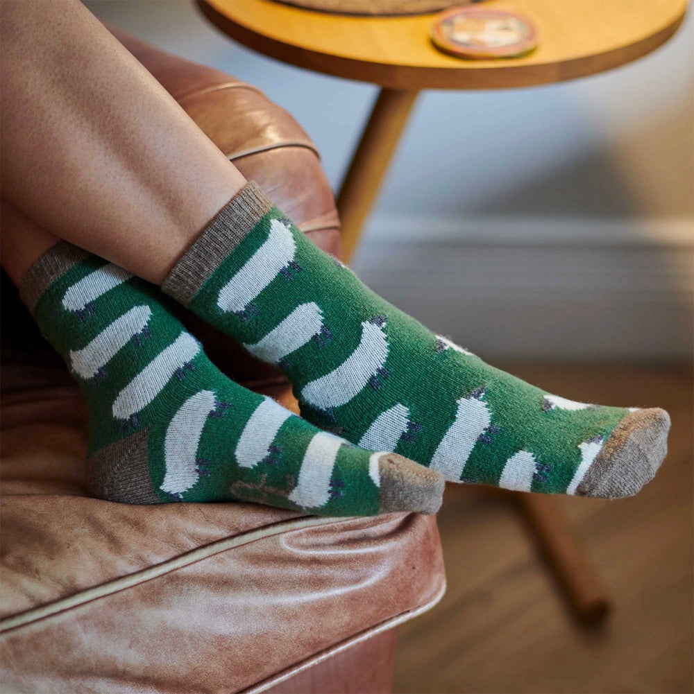 Catherine Tough Women's Lambswool Sheep Green Ankle Socks