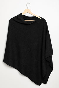 Piironki Helsinki Leea Merino Wool Poncho Black