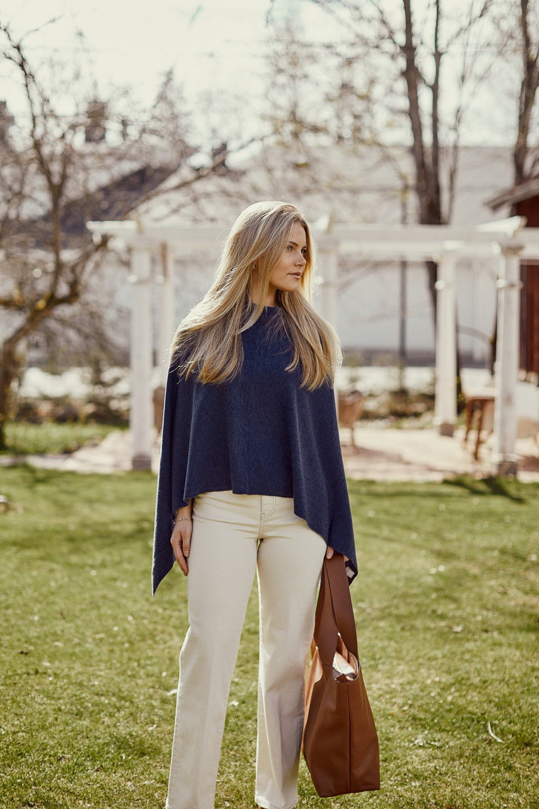 Piironki Helsinki Leea Merino Wool Poncho Blue