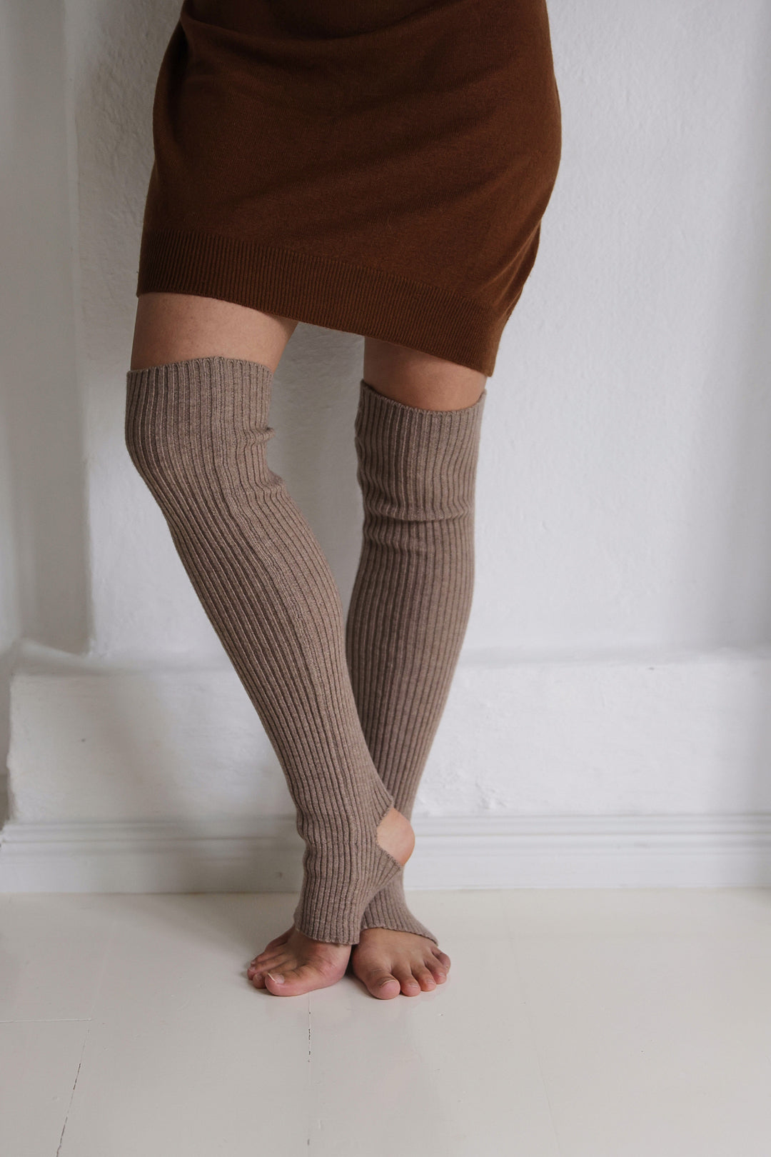 Piironki Helsinki Merino Wool Leg Warmers Beige