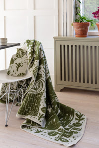 Lapuan Kankurit Metsikkö Olive Wool Blanket