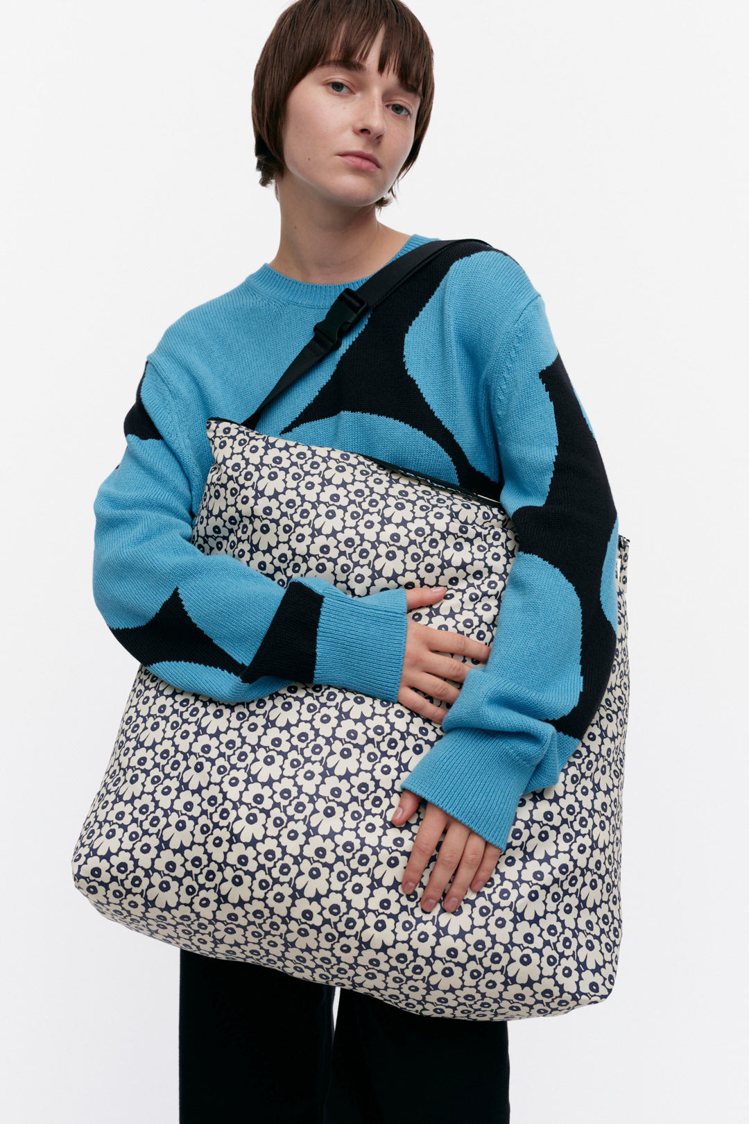 Marimekko Neat Crossbody Unikko L