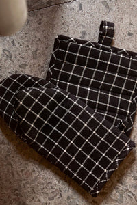 Anno Noki Oven Mitt Black