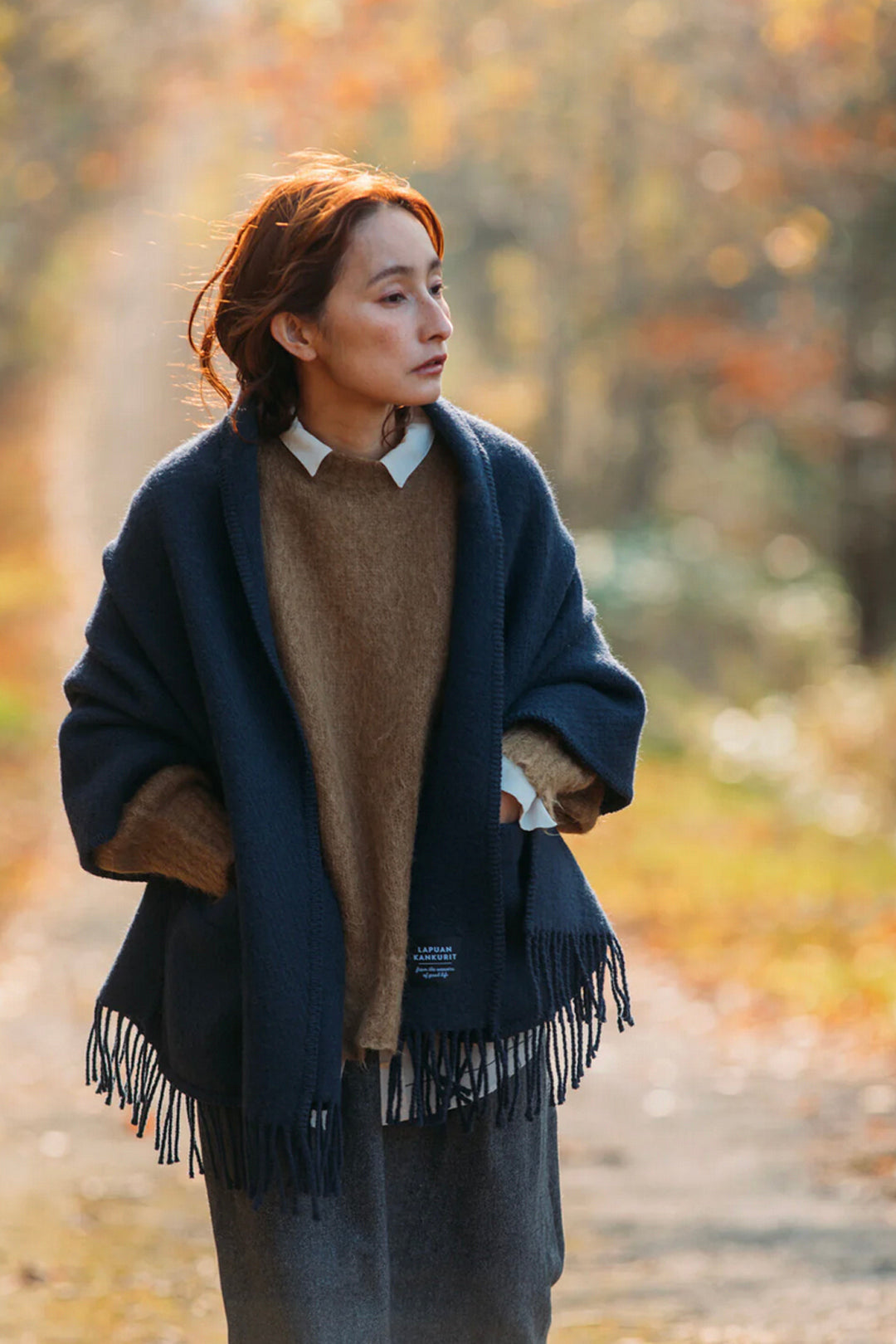 Lapuan Kankurit Uni Pocket Shawl Midnight Blue