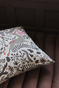 Spira of Sweden Vinterland Brown Pillow Cover