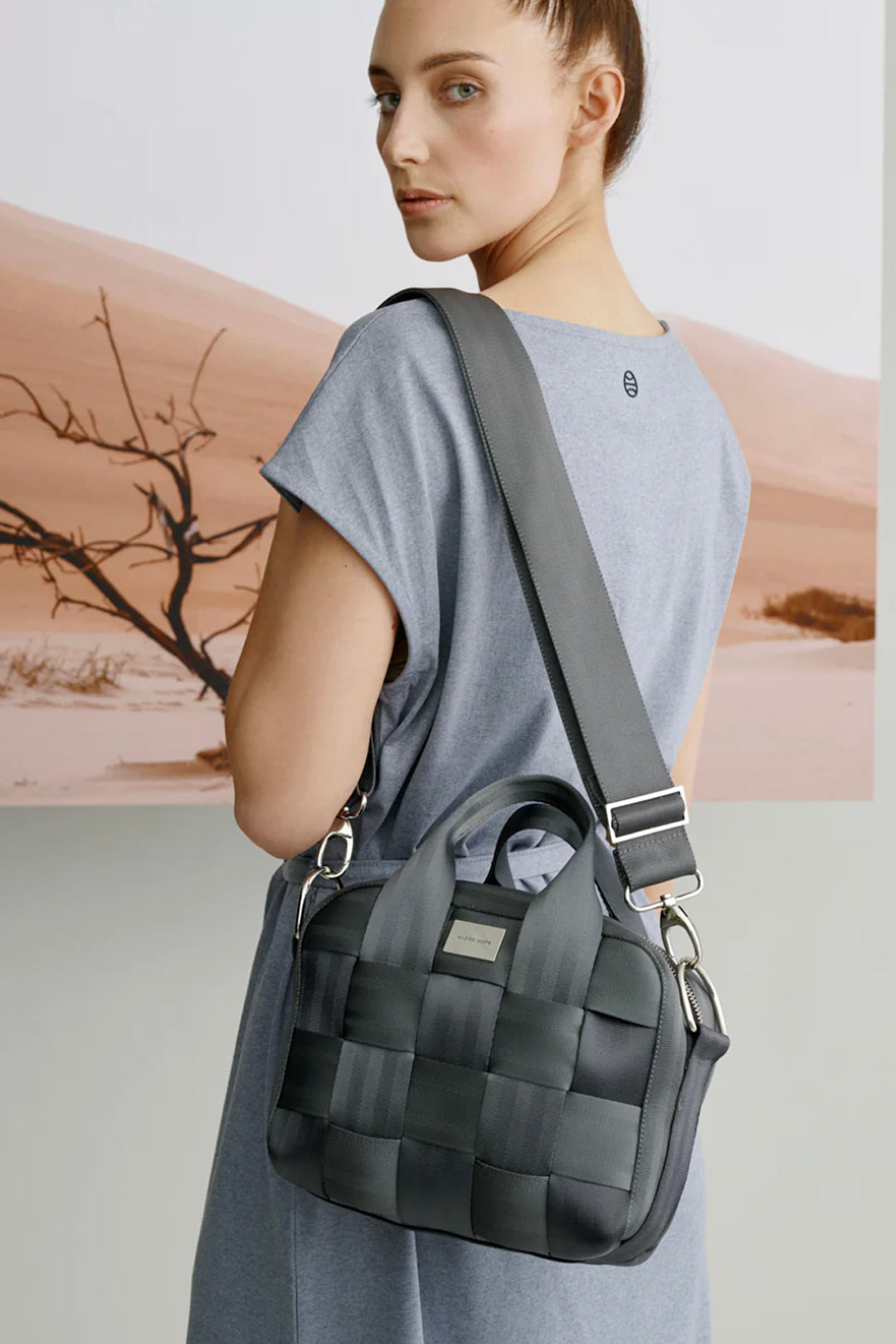 Globe Hope Hilla Bag