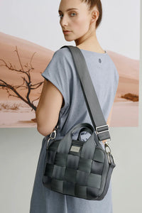 Globe Hope Hilla Bag