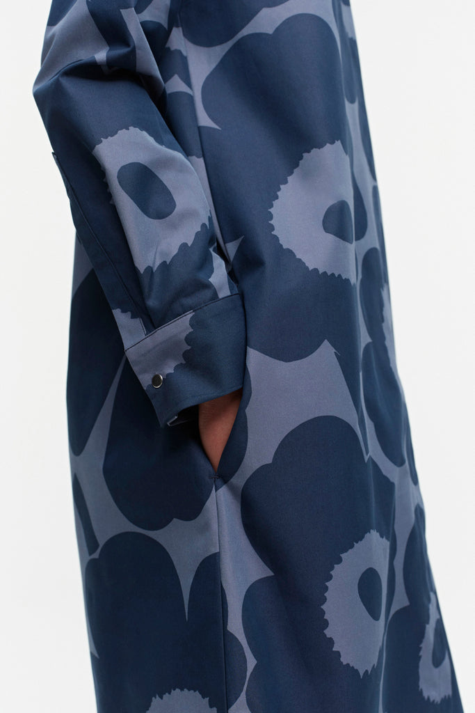 Uniqlo x Marimekko Flannel Long-Sleeve Shirt Blue