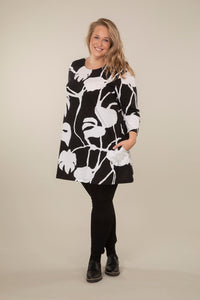 Ratia Pisara Peikonlehti Black Tunic