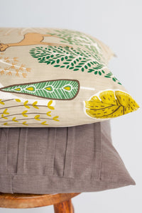 Spira of Sweden Sagoskog Green Pillow Cover