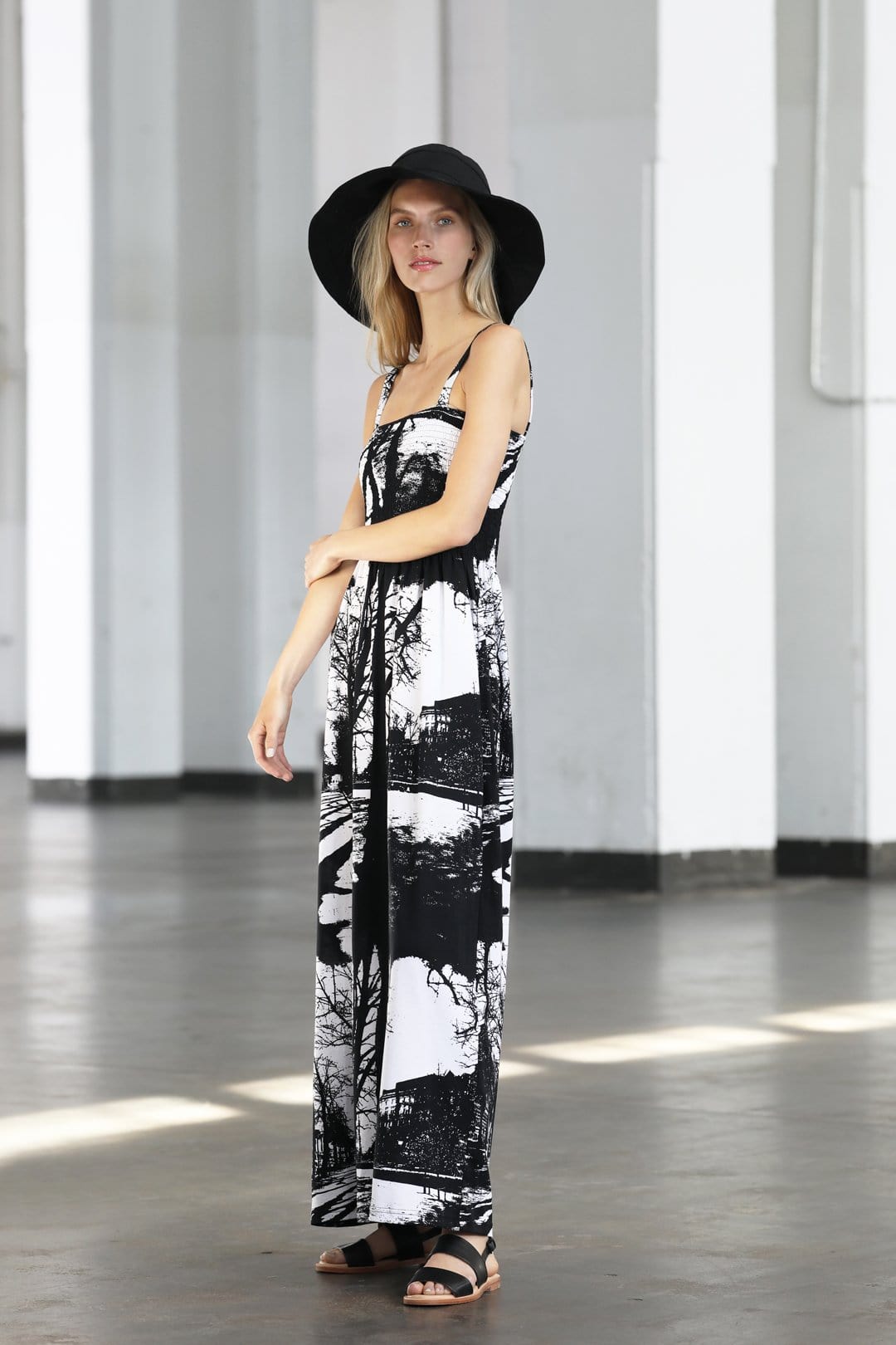 Ratia Espa Tuuli Maxi Dress Black/White