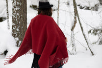 Lapuan Kankurit Uni Pocket Shawl Dark Red